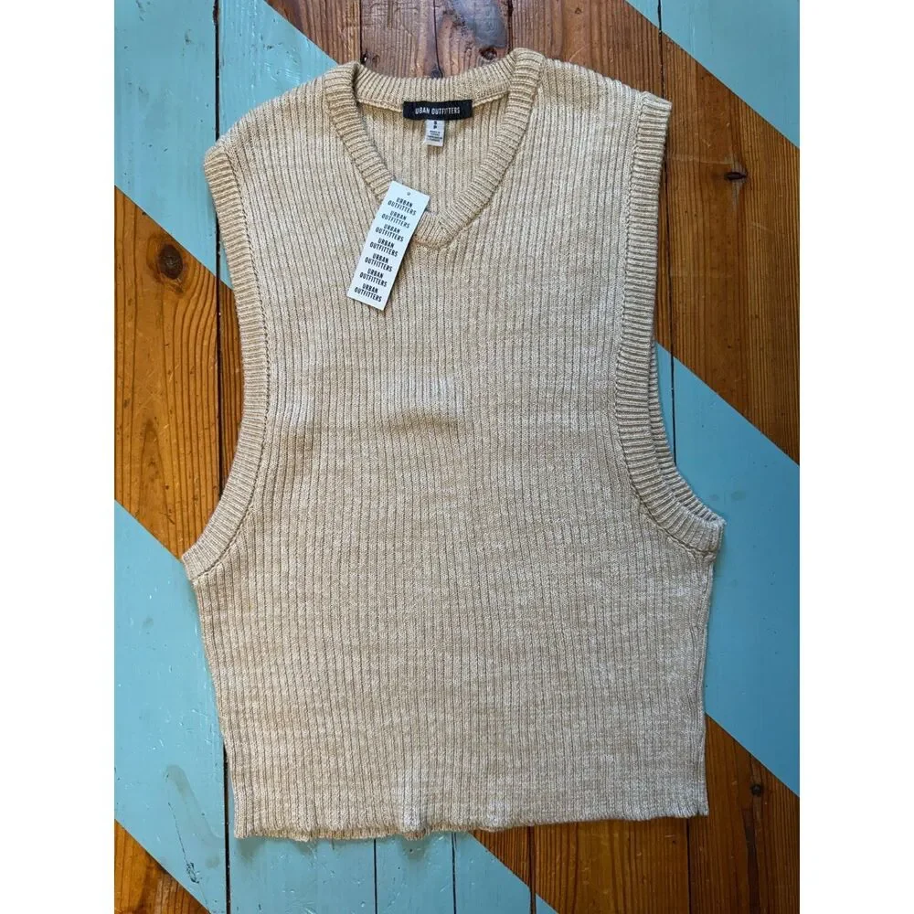 NWT Urban Outfitters Beige Sleeveless Knit Sweater Vest Tank Top Size Small NWT
